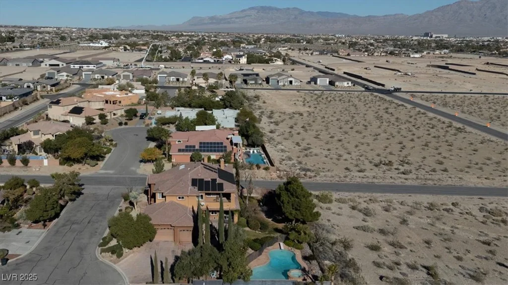 9465 Fisher, Las Vegas, NV 89149