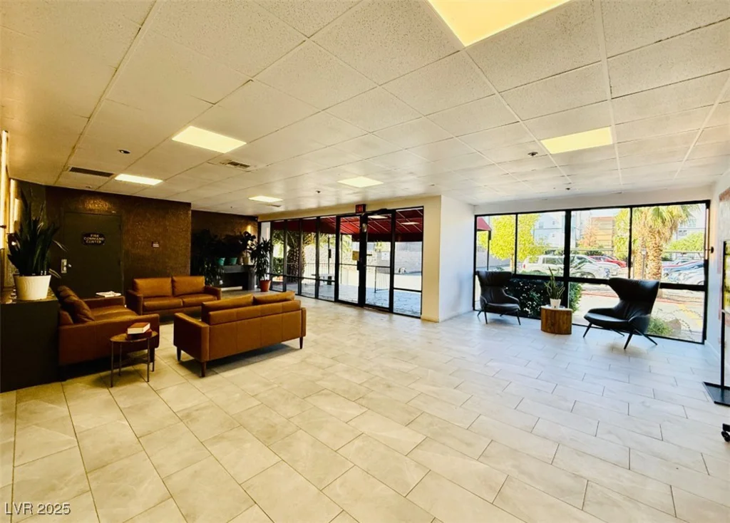 3930 University Center, Las Vegas, NV 89119