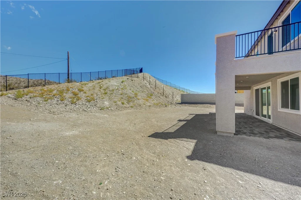 394 Arizona, Boulder City, NV 89005