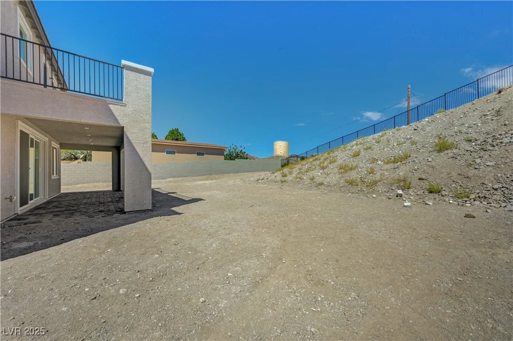 394 Arizona, Boulder City, NV 89005