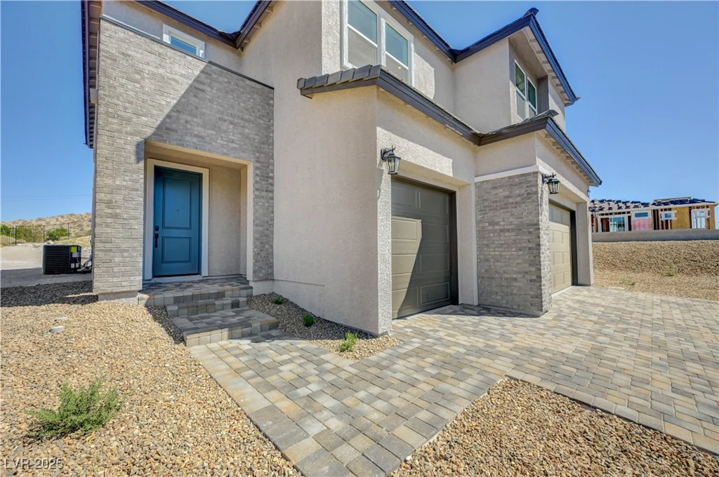 394 Arizona, Boulder City, NV 89005