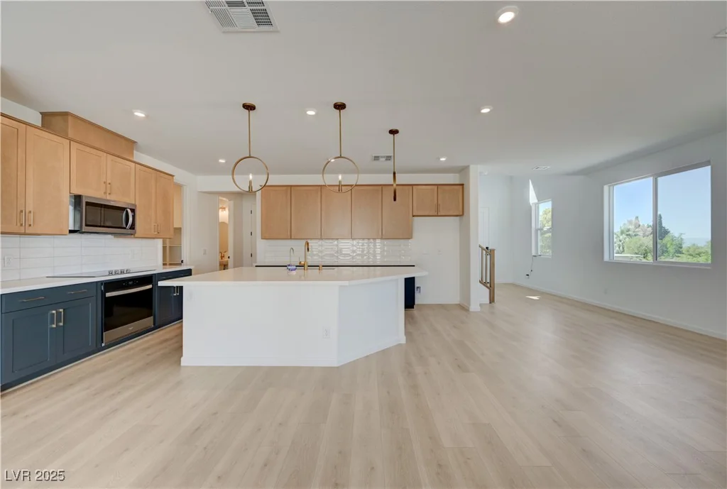 394 Arizona, Boulder City, NV 89005
