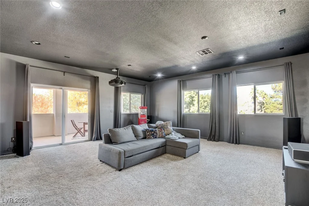 8712 Beckett Ridge, Las Vegas, NV 89149