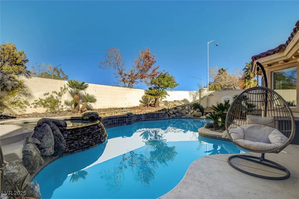 8712 Beckett Ridge, Las Vegas, NV 89149