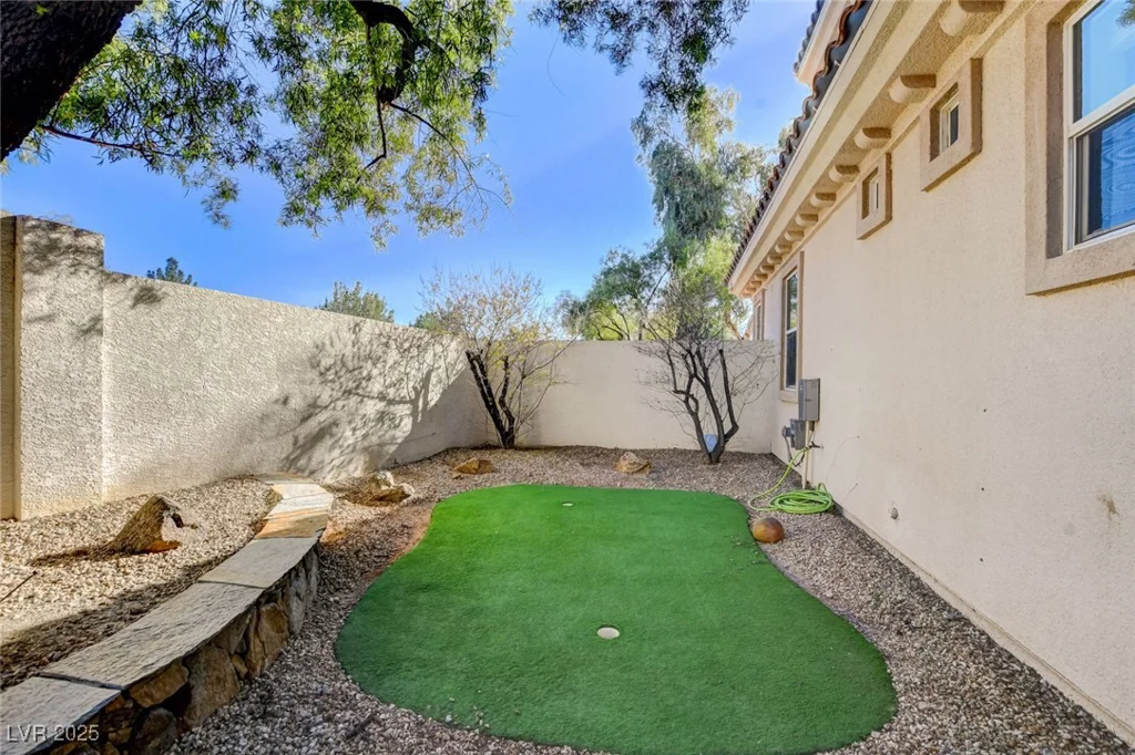 8712 Beckett Ridge, Las Vegas, NV 89149