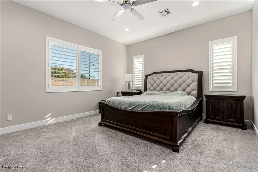 10086 Goff Grove Ct, Las Vegas, NV 89183