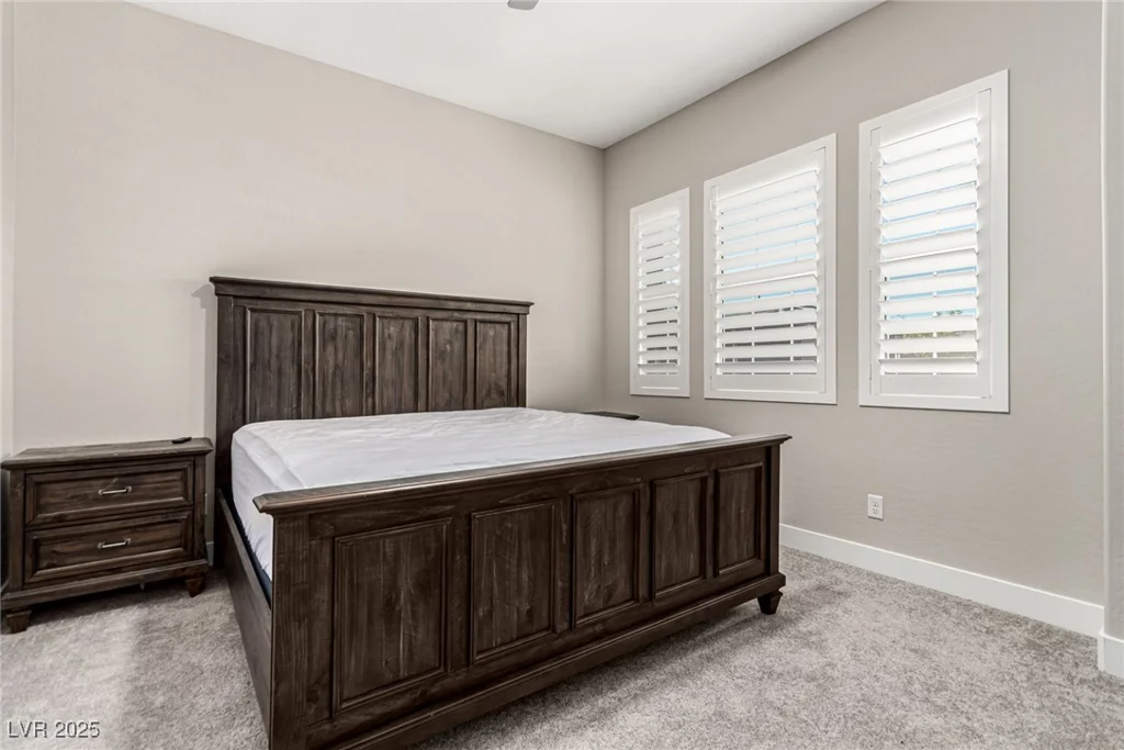 10086 Goff Grove Ct, Las Vegas, NV 89183