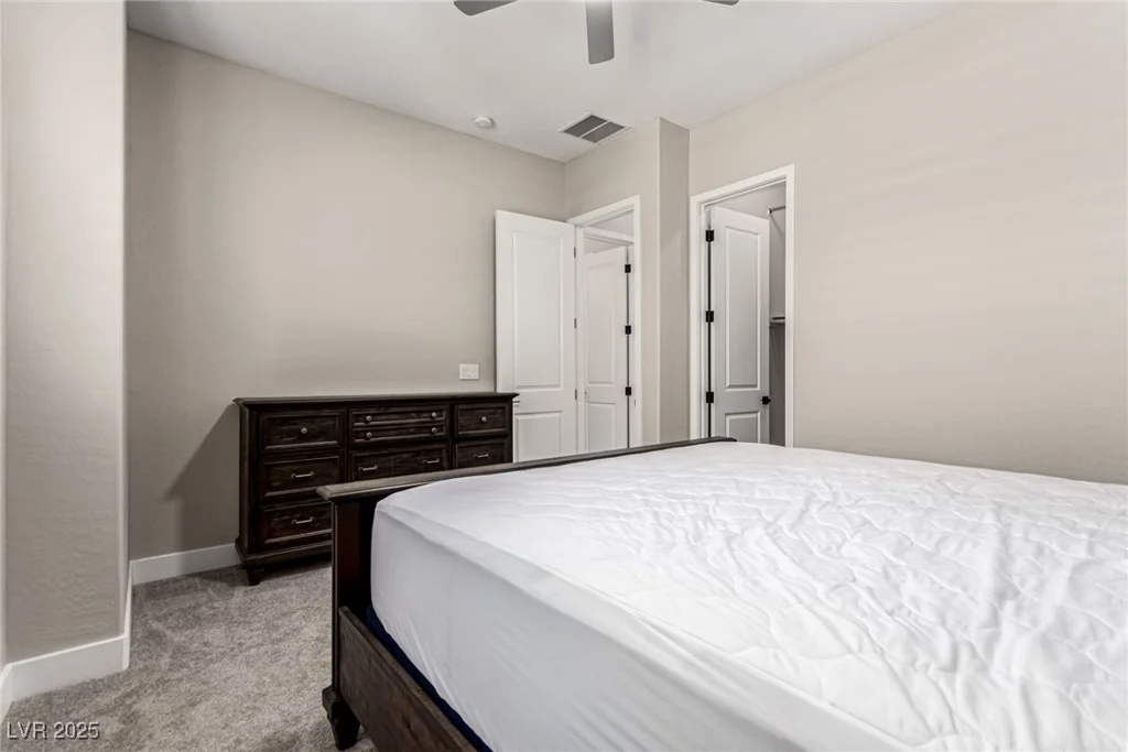 10086 Goff Grove Ct, Las Vegas, NV 89183