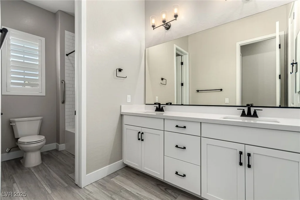 10086 Goff Grove Ct, Las Vegas, NV 89183