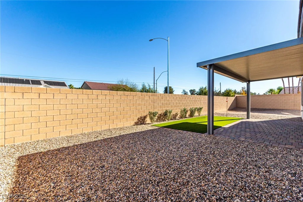 10086 Goff Grove Ct, Las Vegas, NV 89183