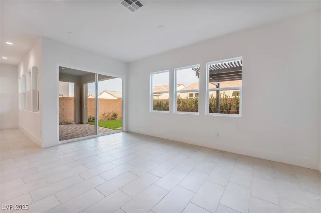 9038 Cielo Canyon, Las Vegas, NV 89166