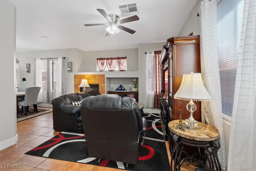 10918 Avenzano, Las Vegas, NV 89141