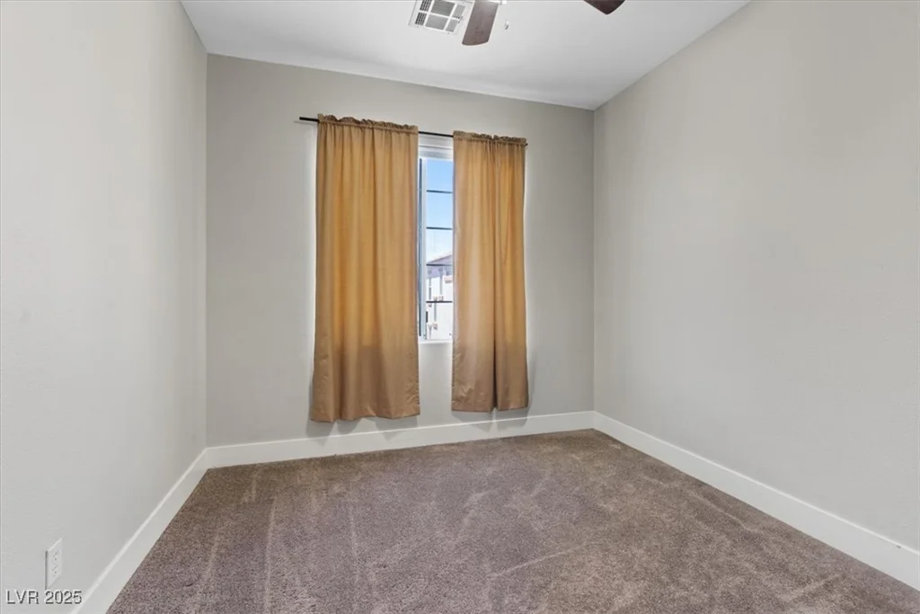 10918 Avenzano, Las Vegas, NV 89141