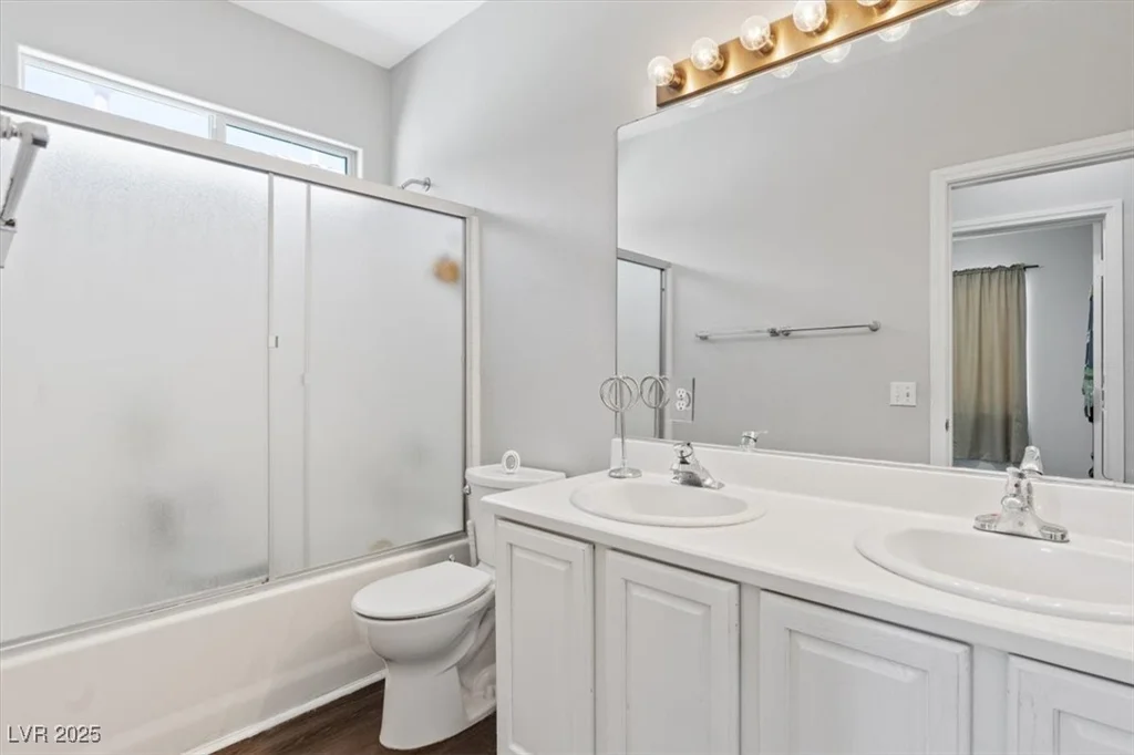 10918 Avenzano, Las Vegas, NV 89141