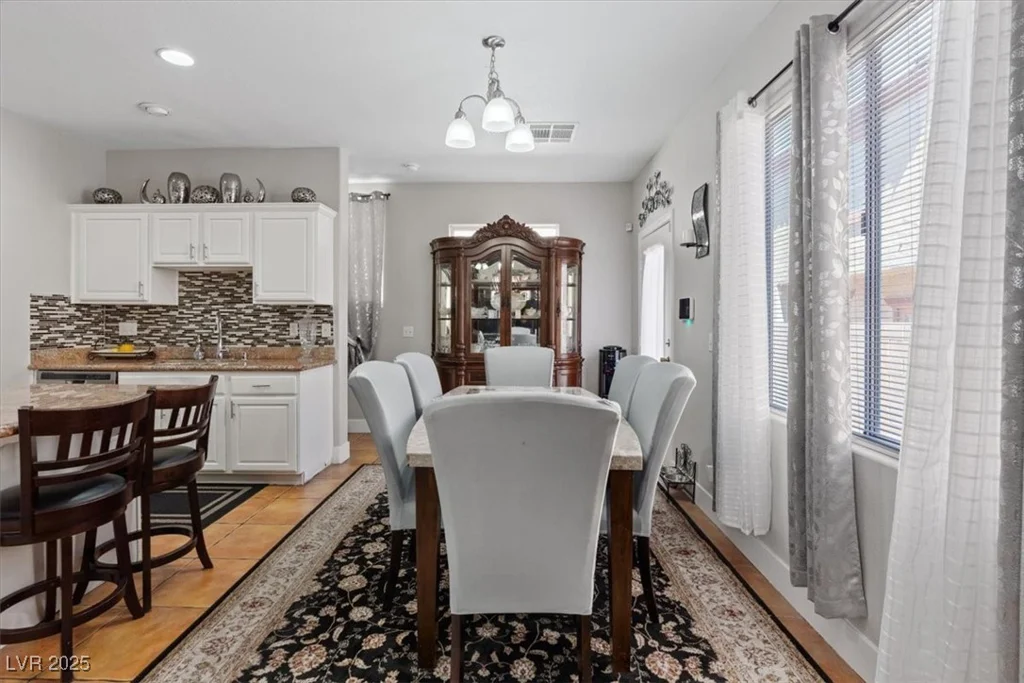 10918 Avenzano, Las Vegas, NV 89141