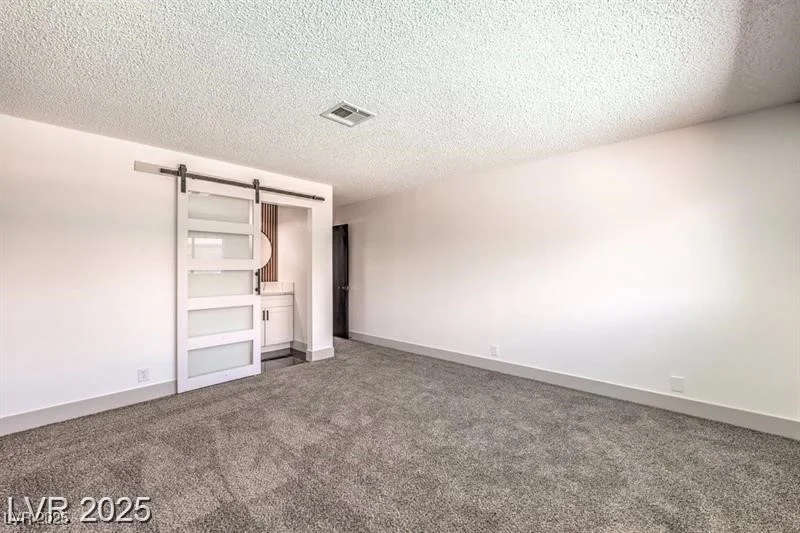 1700 Breezewood, Las Vegas, NV 89108