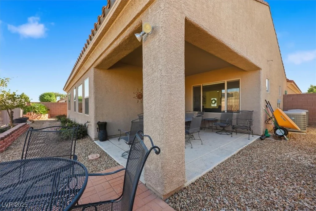 5952 Quintillion, Las Vegas, NV 89122