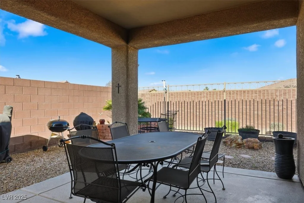 5952 Quintillion, Las Vegas, NV 89122