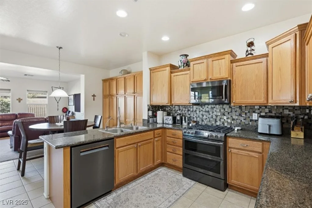 5952 Quintillion, Las Vegas, NV 89122