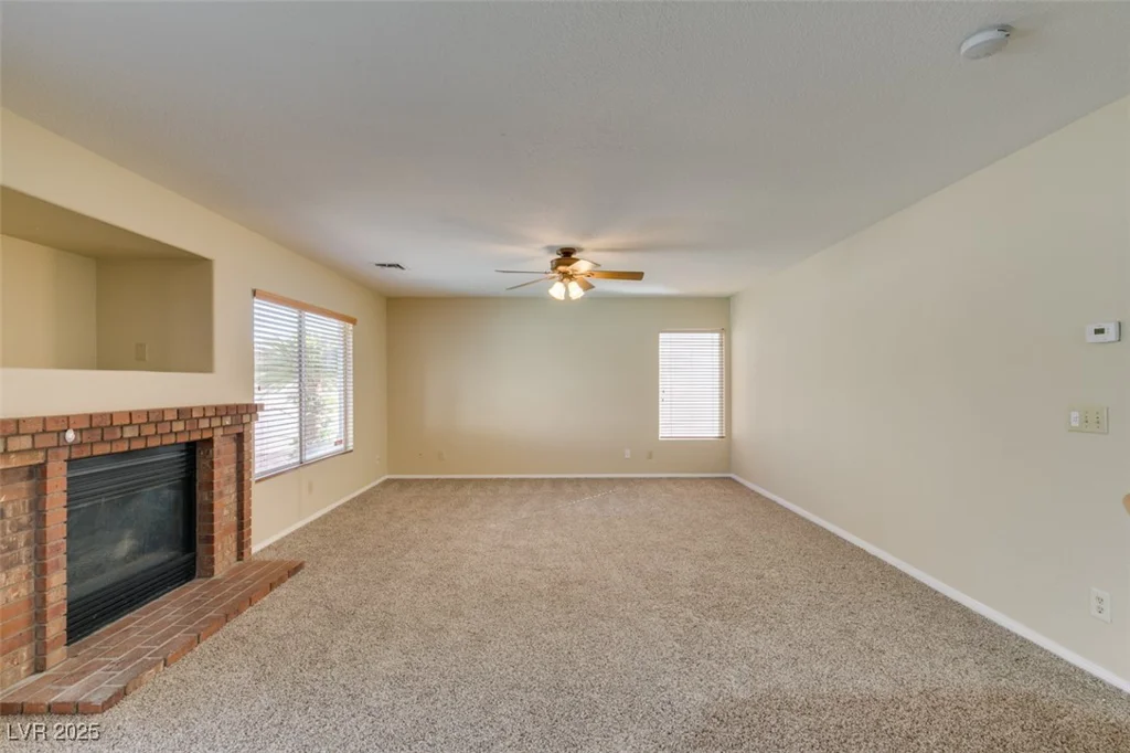 902 Squaw Peak, Henderson, NV 89014