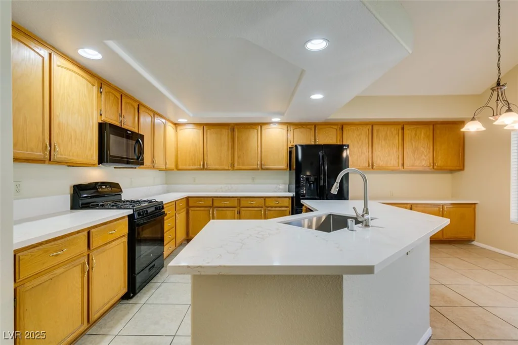 902 Squaw Peak, Henderson, NV 89014