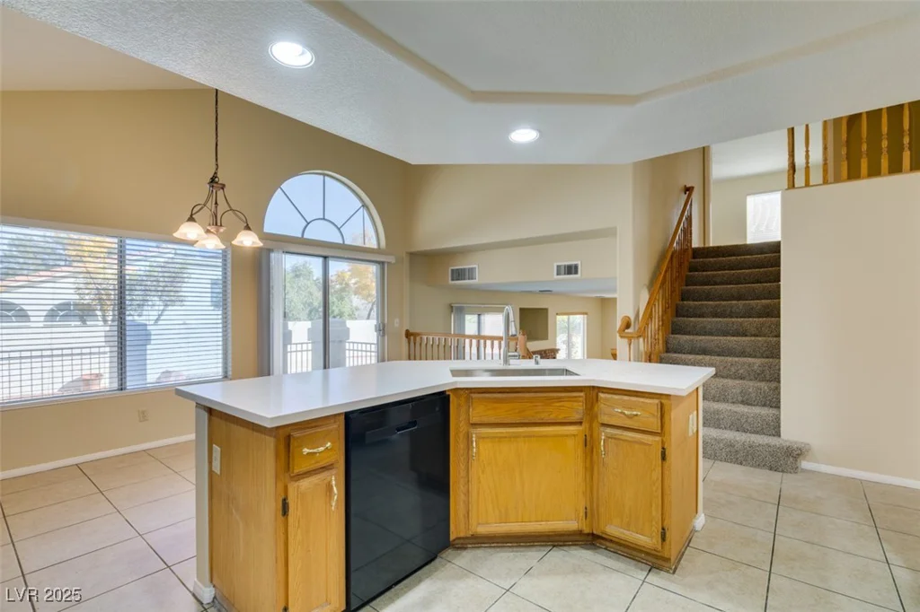 902 Squaw Peak, Henderson, NV 89014