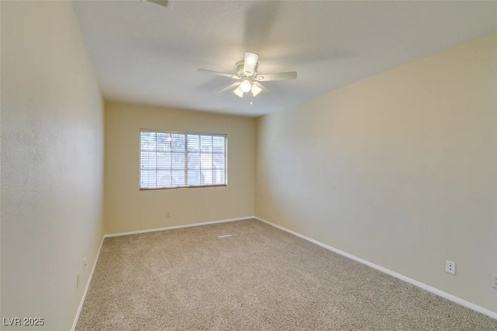 902 Squaw Peak, Henderson, NV 89014