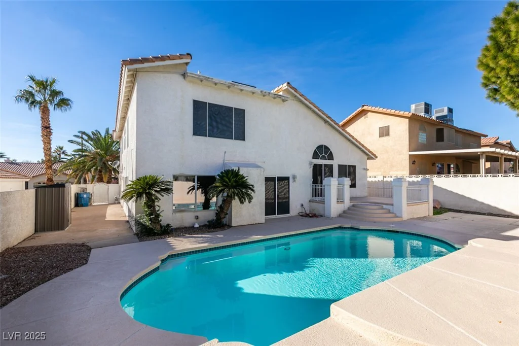 902 Squaw Peak, Henderson, NV 89014