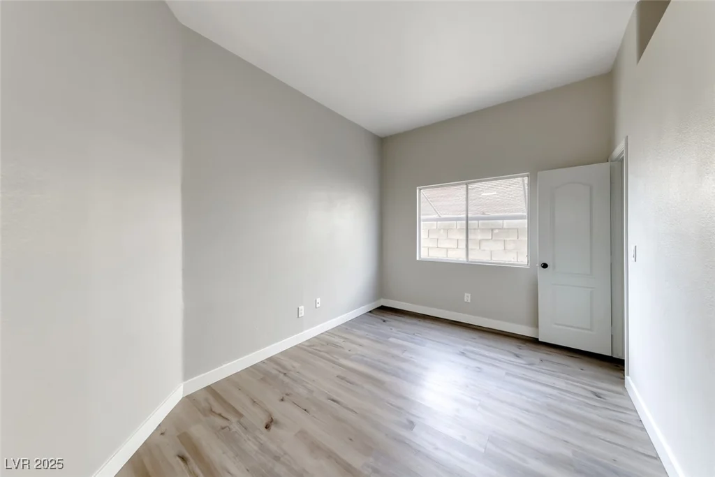 901 River Mountain, Henderson, NV 89015