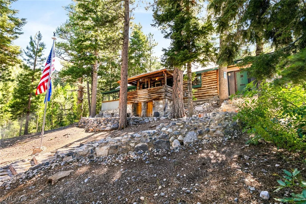 4075 Cougar Ridge, Mount Charleston, NV 89124