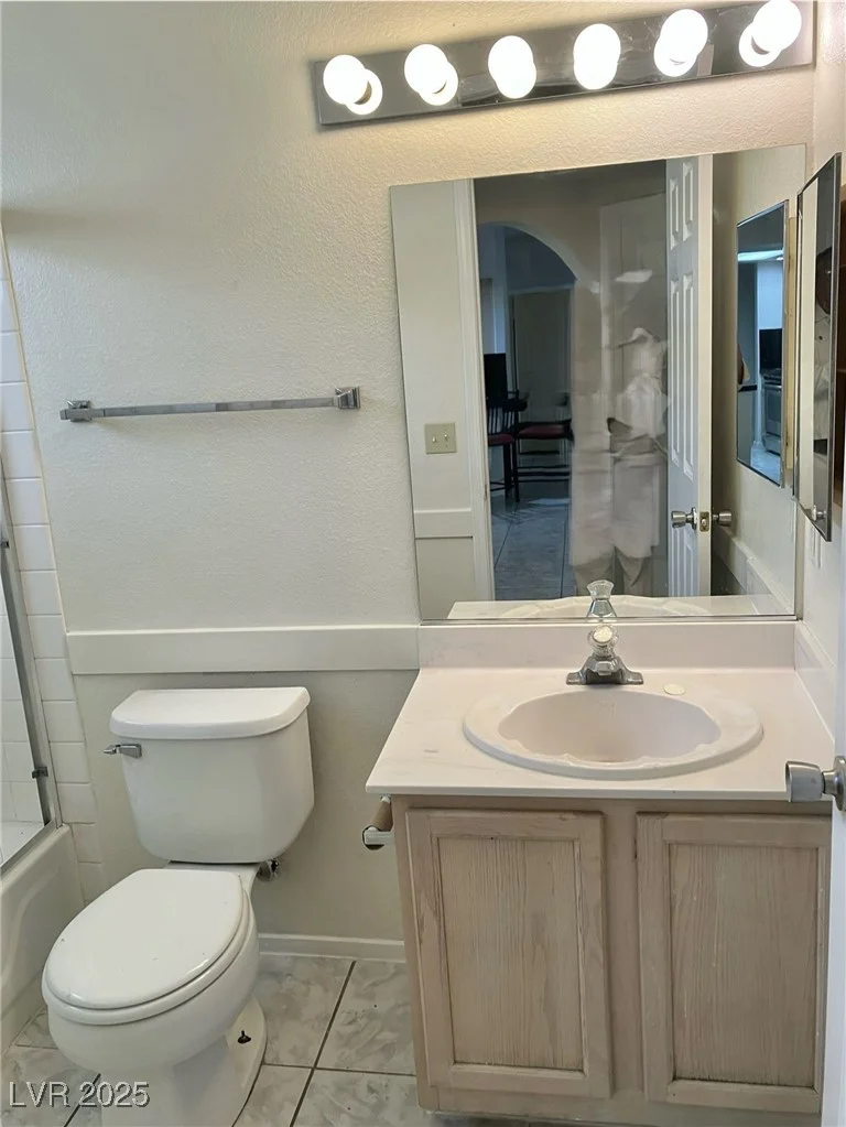 2975 Bluegrass, Henderson, NV 89074