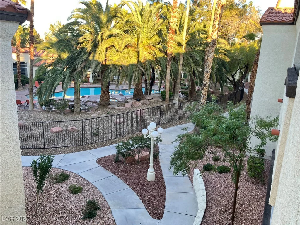 2975 Bluegrass, Henderson, NV 89074