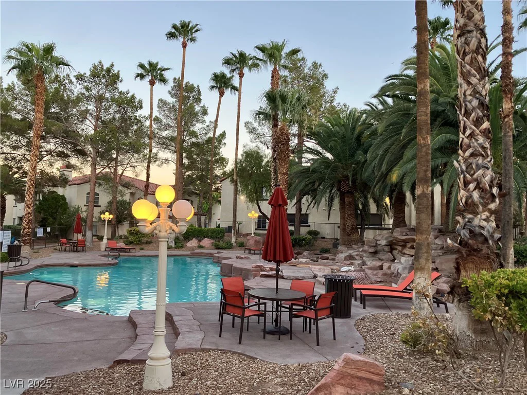 2975 Bluegrass, Henderson, NV 89074