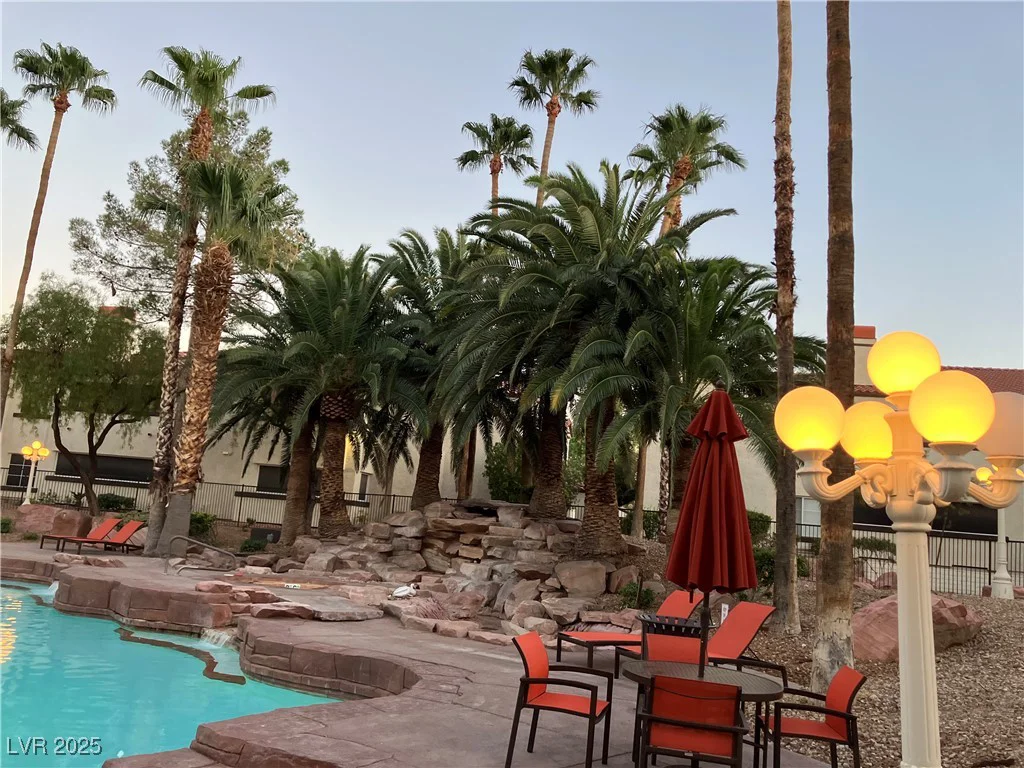 2975 Bluegrass, Henderson, NV 89074