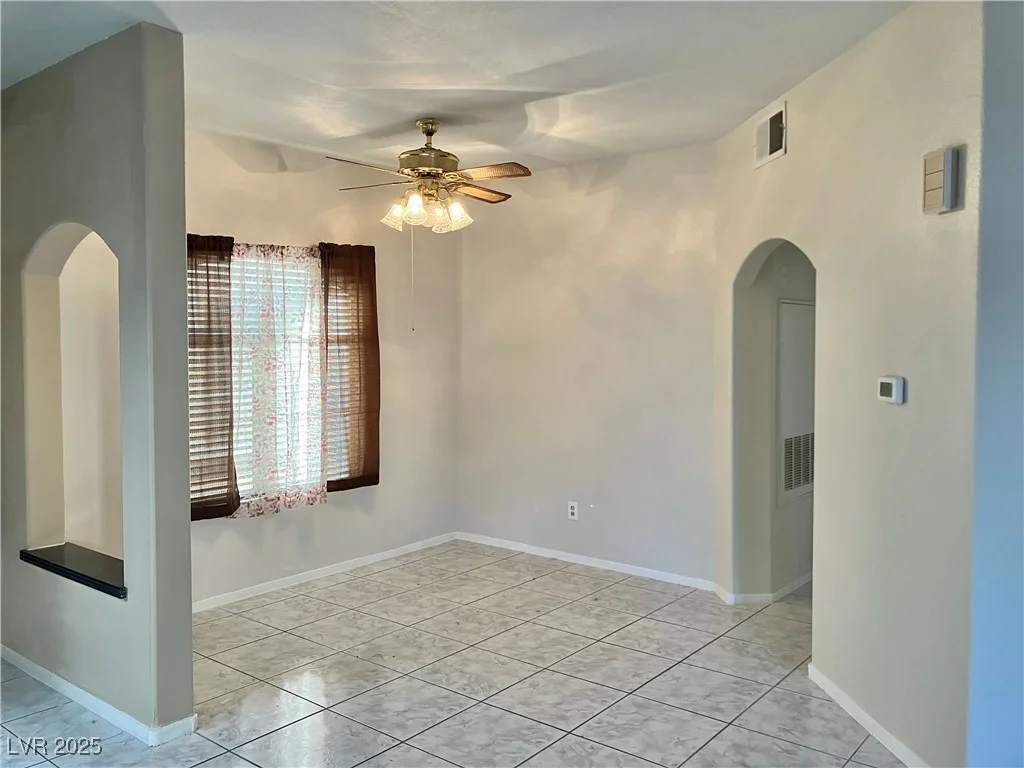 2975 Bluegrass, Henderson, NV 89074