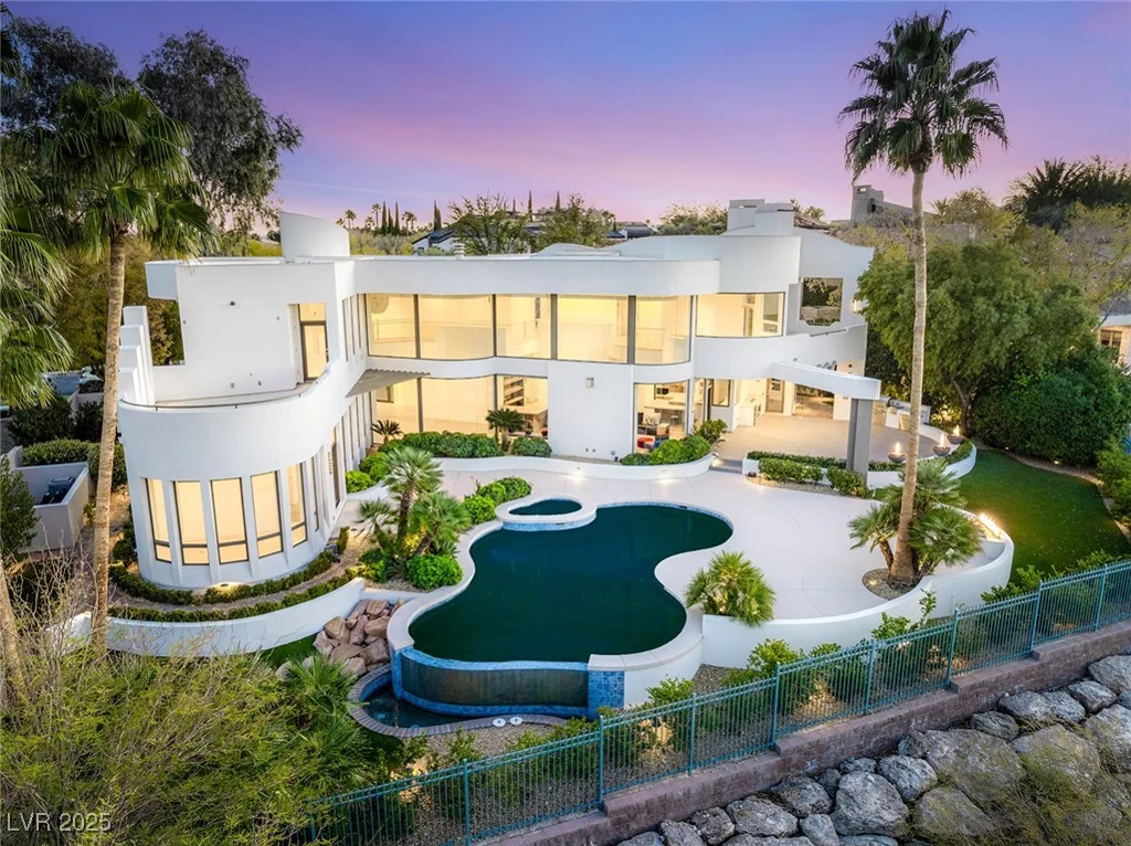 1109 Pine Island, Las Vegas, NV 89134