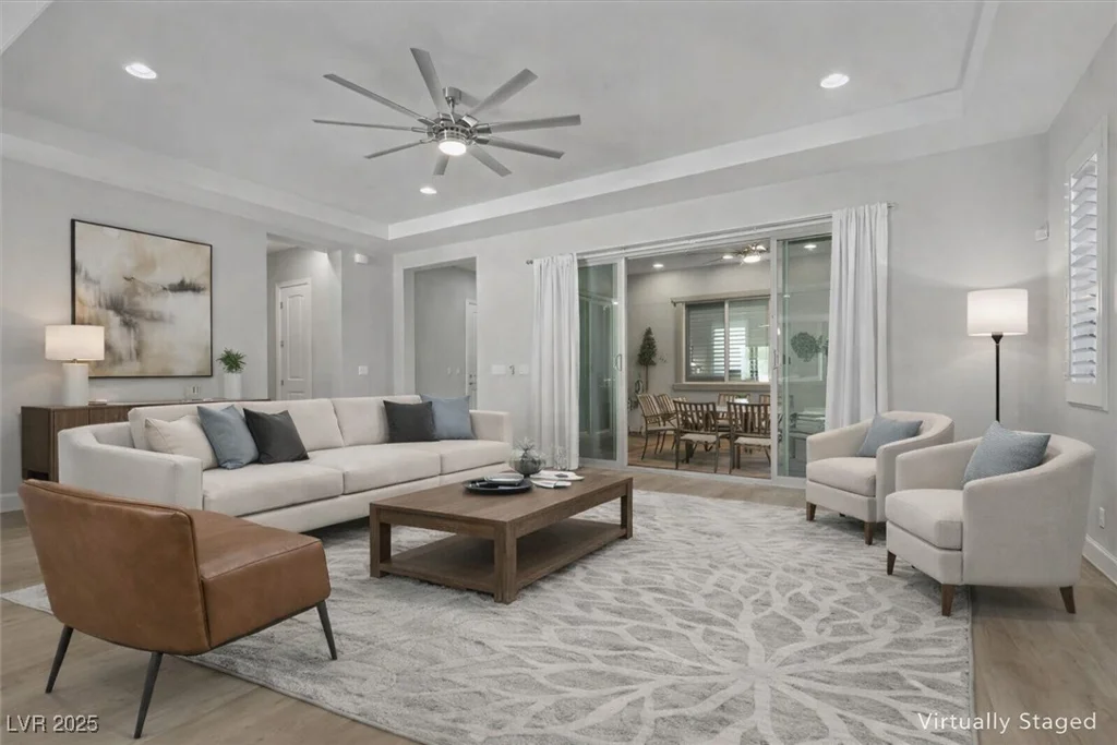 251 Castellari, Las Vegas, NV 89138