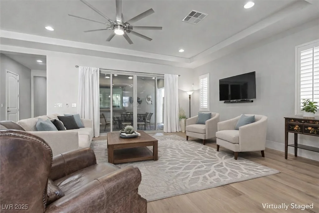 251 Castellari, Las Vegas, NV 89138