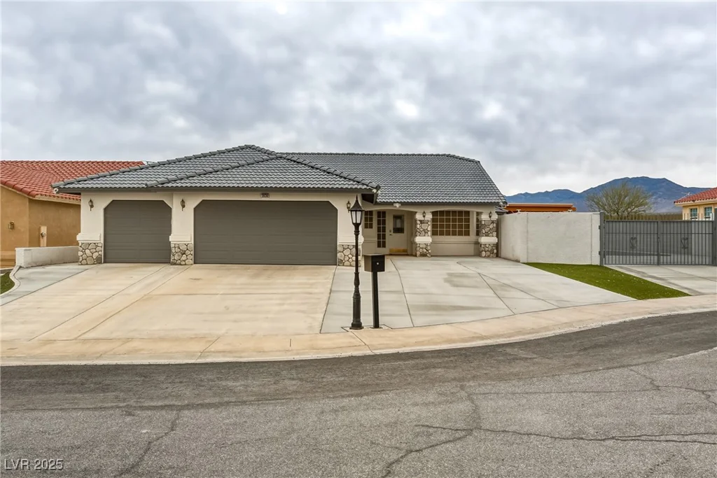 3630 Vineyard, Pahrump, NV 89048