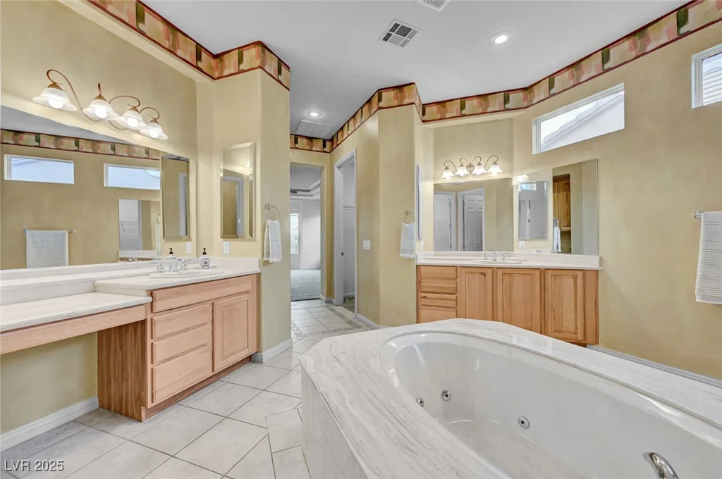 4636 Riva De Romanza, Las Vegas, NV 89135