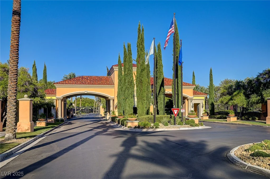 4636 Riva De Romanza, Las Vegas, NV 89135