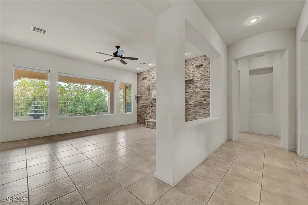 4636 Riva De Romanza, Las Vegas, NV 89135