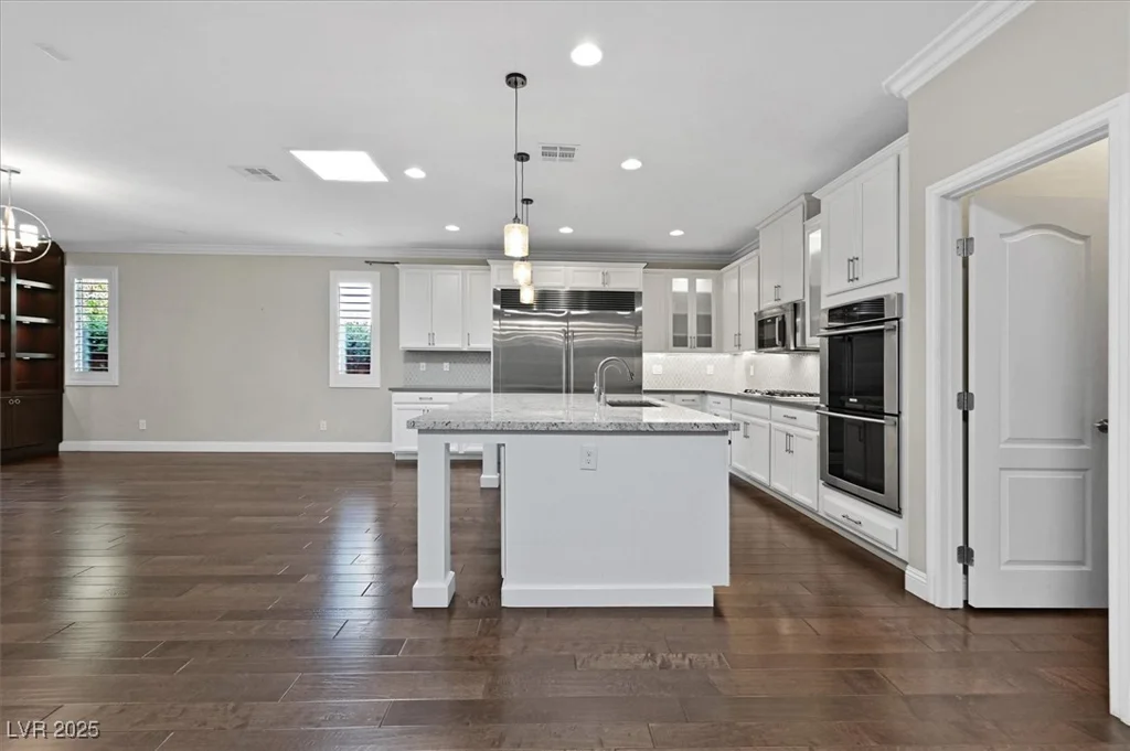 12243 Kings Eagle, Las Vegas, NV 89141