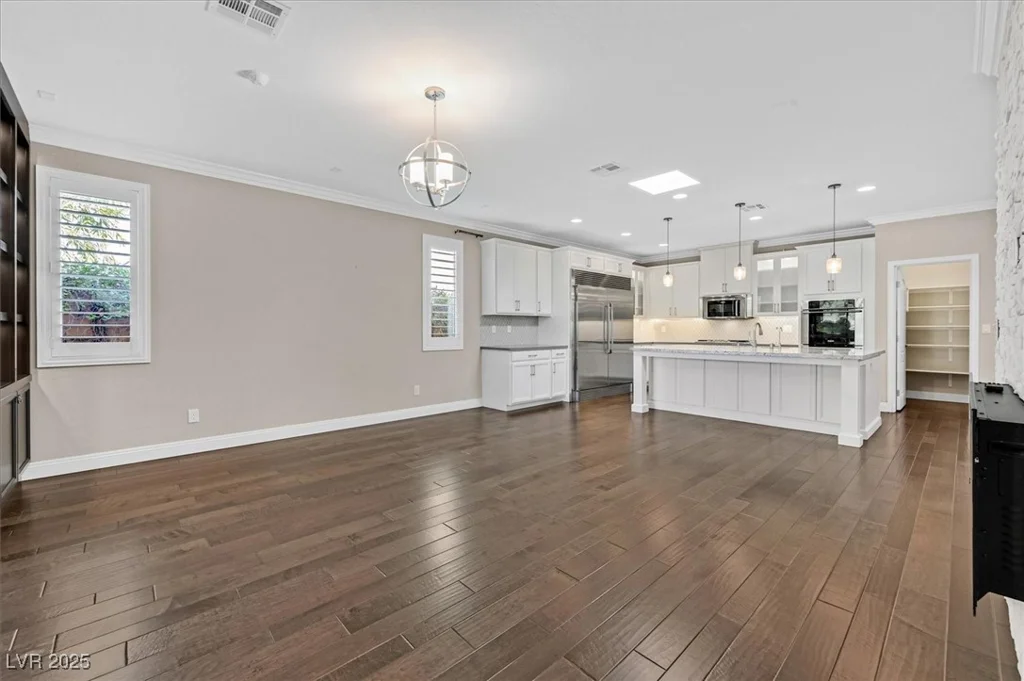 12243 Kings Eagle, Las Vegas, NV 89141