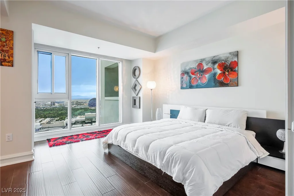 2700 Las Vegas, Las Vegas, NV 89109