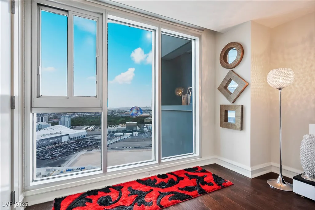 2700 Las Vegas, Las Vegas, NV 89109