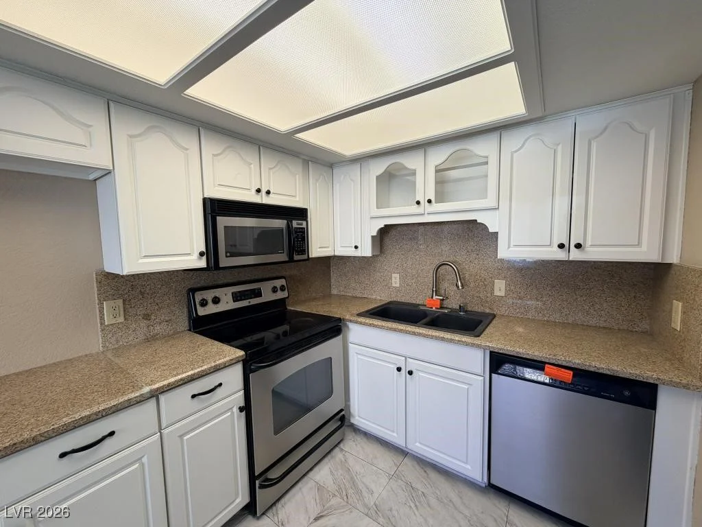901 Sulphur Springs, Las Vegas, NV 89128