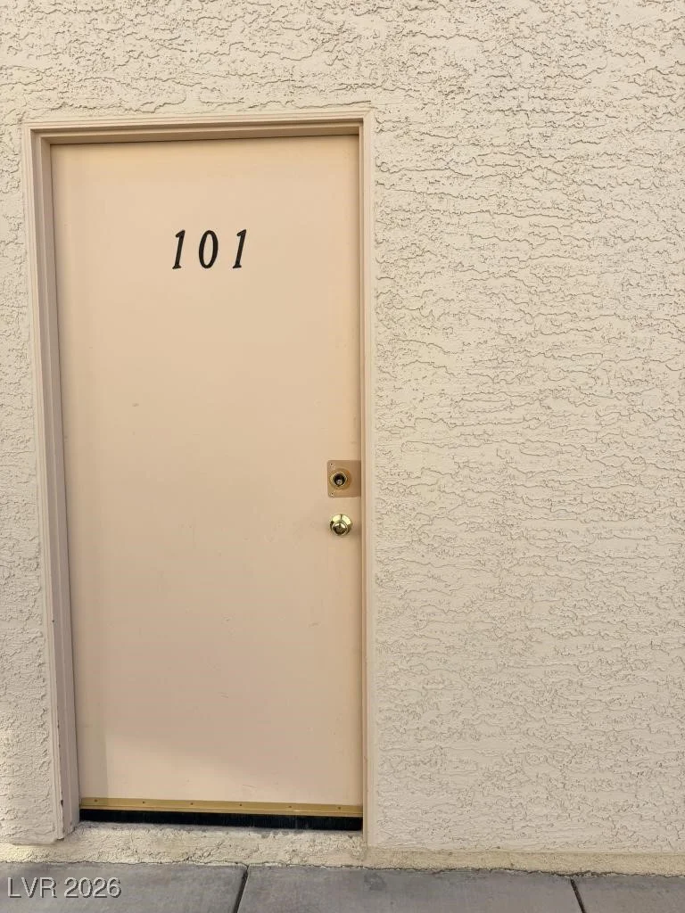 901 Sulphur Springs, Las Vegas, NV 89128