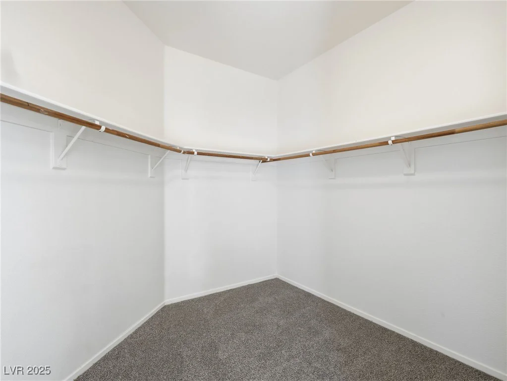 901 Royal Birch, Las Vegas, NV 89144