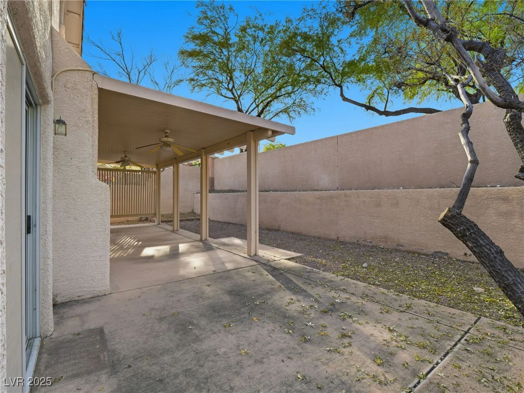 901 Royal Birch, Las Vegas, NV 89144